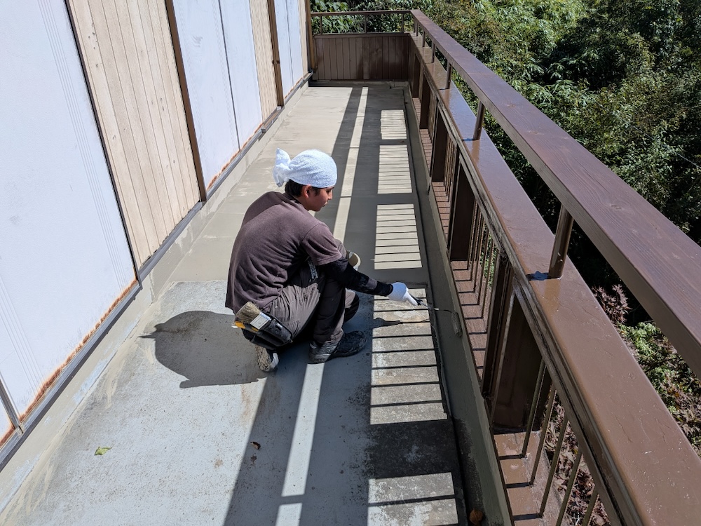 六甲山荘_ウレタン塗膜防水工事